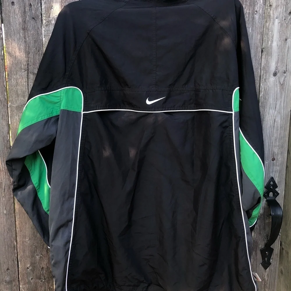 Vintage Nike windbreaker